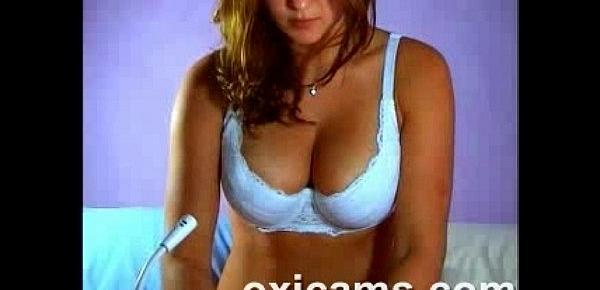  Cute Amateur Babe on Webcam Live Sex Show (8)